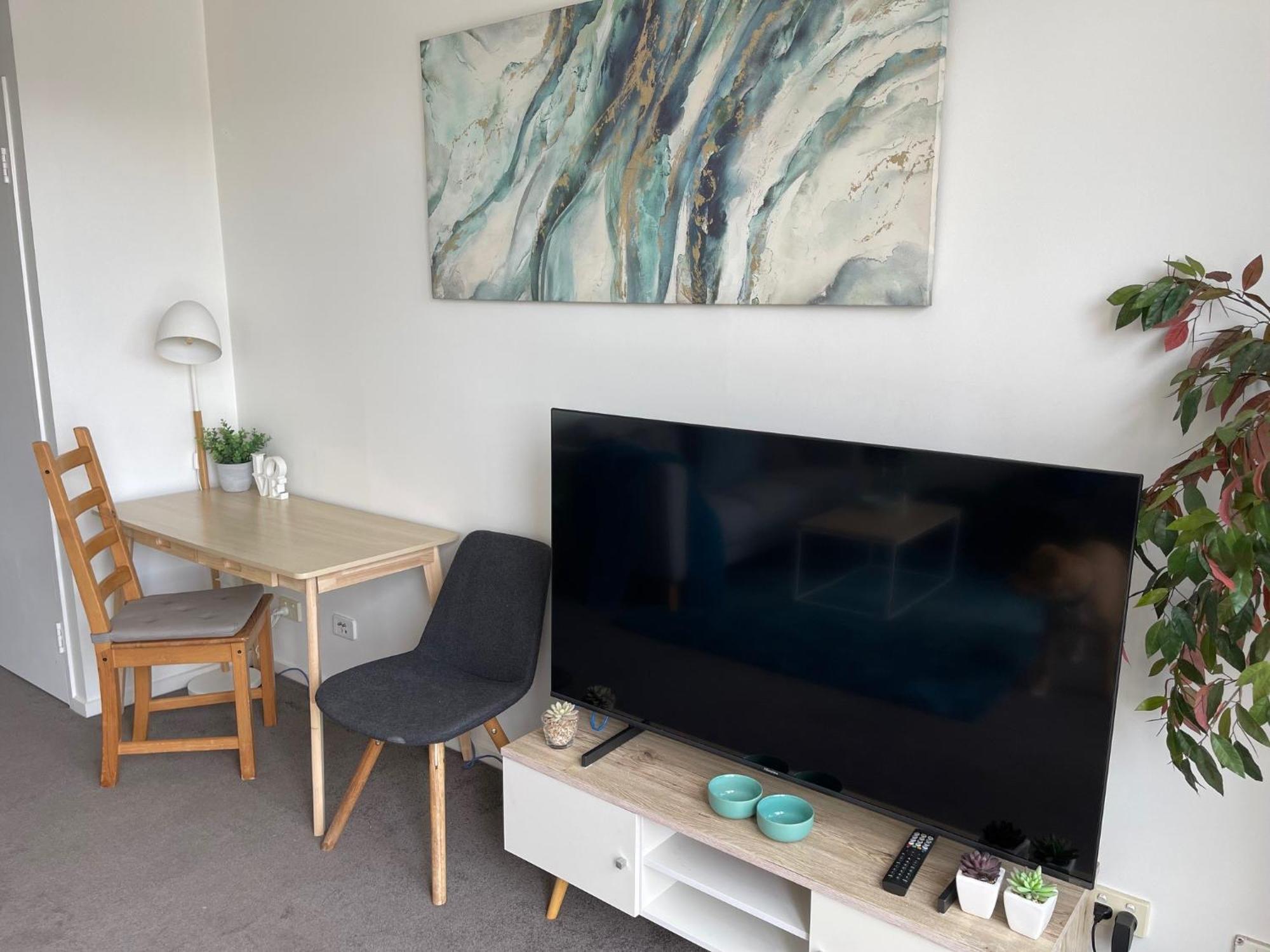 Qbn Cracker: 2Br, 2Ba, 2 Secure B/ Ment Car Parks Apartamento Queanbeyan Exterior foto