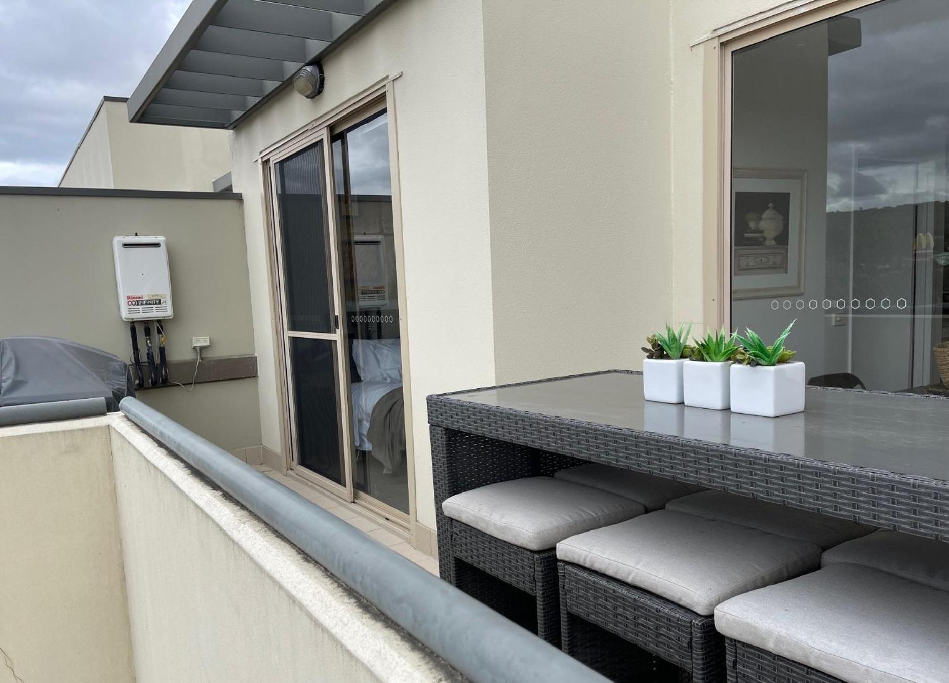 Qbn Cracker: 2Br, 2Ba, 2 Secure B/ Ment Car Parks Apartamento Queanbeyan Exterior foto